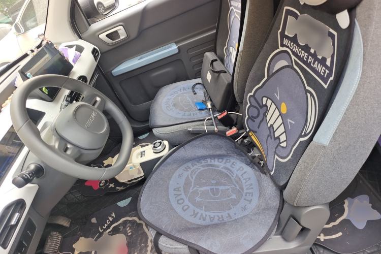 Used Geely Galaxy Panda 2023 Panda Mini 200km Endurance Bear Left Front Seat