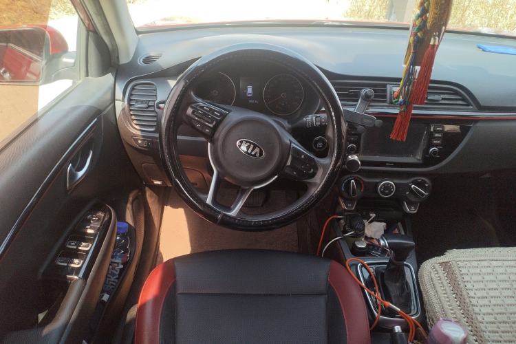 Used Kia KX Cross 2017 1.4L AT GLS
