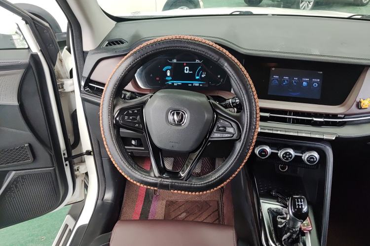 Used CHANGAN CS15 2019 1.5L Manual Enjoyment Model China VI Standard
