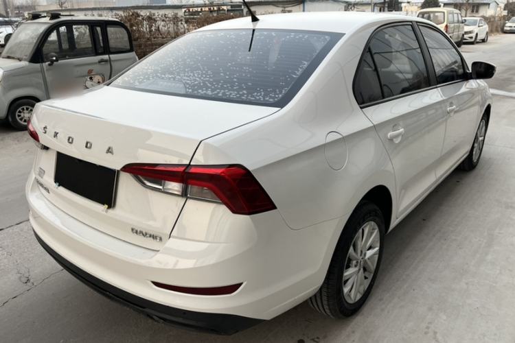Used Skoda Rapid 2020 1.5L Manual Standard Edition
