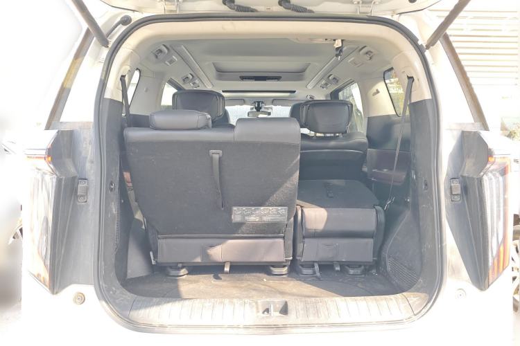 Used GAC Trumpchi M8 2024 Master Series 400T Prestige Edition Trunk