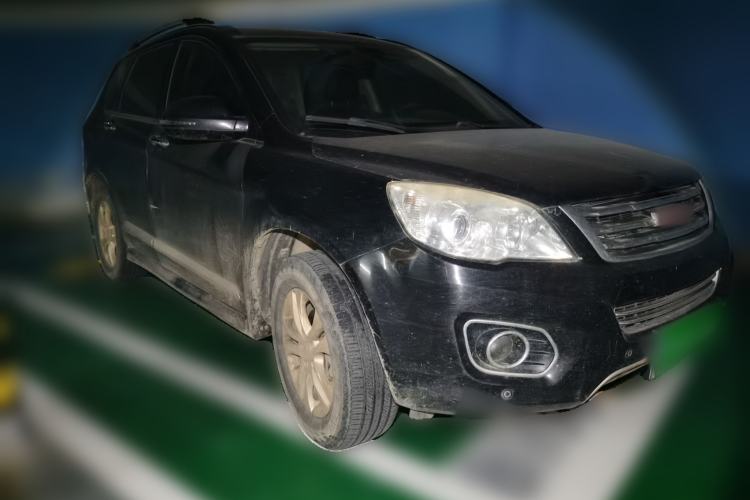 Used Haval H6 2013 Upgraded Model 1.5T Manual Two-Wheel Drive Elite Version Front Right 45 Deg