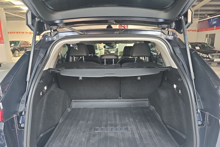 Used Honda Breeze 2023 240TURBO Two-Wheel-Drive Luxury Edition 5 Seats Trunk