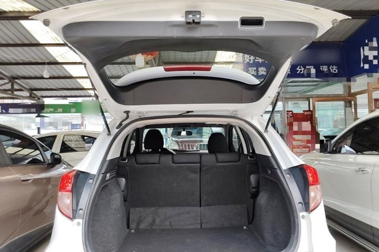 Used Honda Vezel 2015 1.5L CVT two-wheel drive Comfort trim
