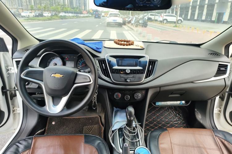 Used Chevrolet Cavalier 2019 320 Automatic Enjoyment with Sunroof Center Console