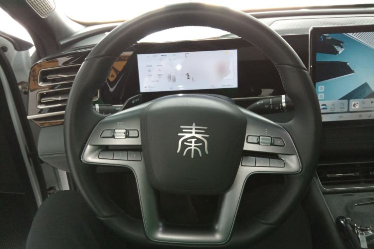 Used BYD Qin L 2025 DM-i Smart Drive 120KM Superior Model
