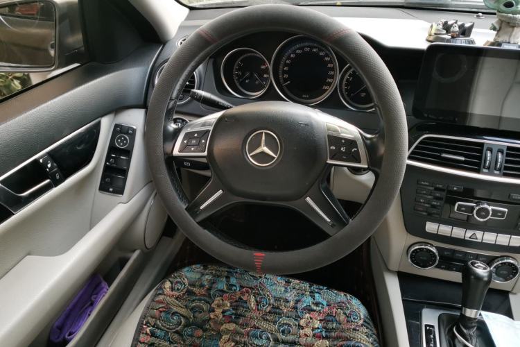 Used Mercedes-Benz C-Class 2011 C 180K Classic model
