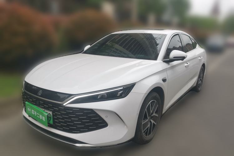 Used BYD Qin L 2025 DM-i Smart Drive 120KM Leading Model