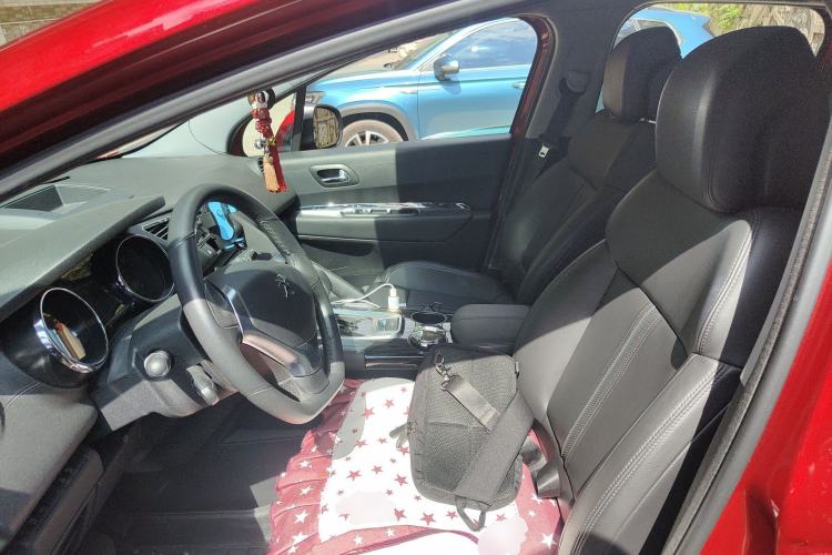 Used Peugeot 3008 2015 2.0L Automatic Trend Edition Left Front Seat