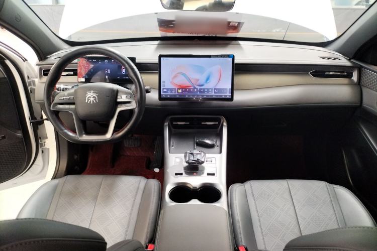 Used BYD Qin PLUS 2025 DM-i Smart Drive 55KM Beyond Model
