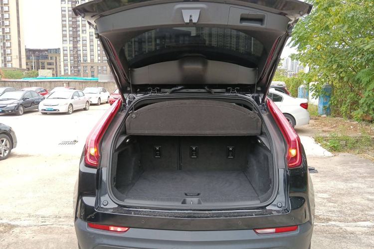 Used Cadillac XT4 2020 Revised Version 28T Two-Wheel Drive Tech Edition