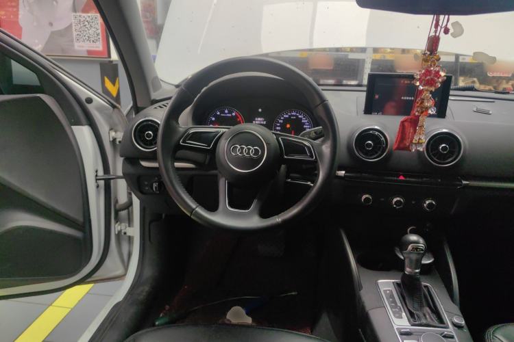 Used Audi A3 2017 Limousine 35 TFSI Ambition Edition