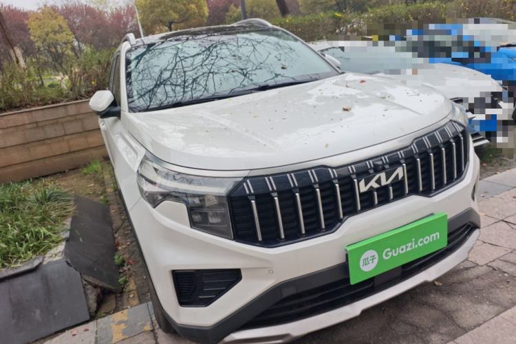 Used Kia Sportage R 2021 Ace 2.0L Splendid Edition Front Right 45 Deg