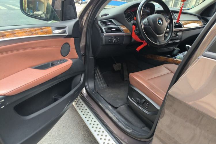 Used BMW X5 2011 xDrive35i Luxury Model Driver Seat