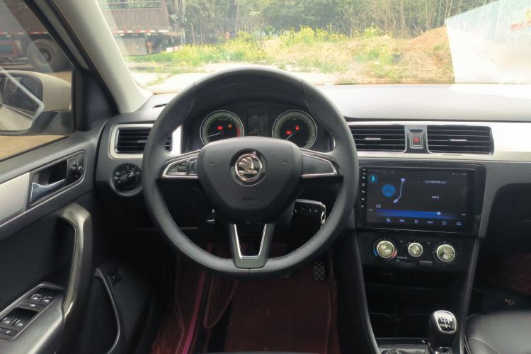 Used Skoda Rapid 2018 1.6L Manual Comfort Edition
