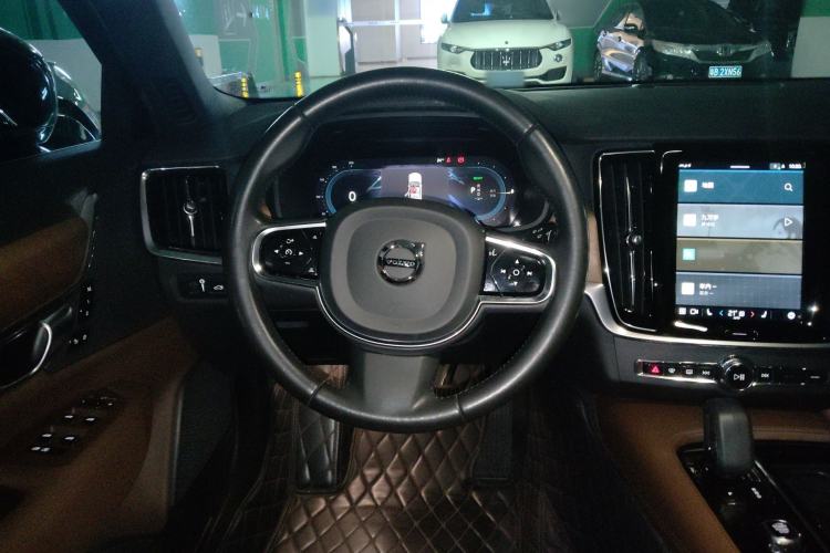 Used Volvo S90 New Energy 2022 Restyled T8 E-Drive Hybrid Zhiyi Luxury Edition
