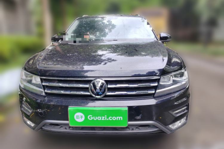 Used Volkswagen Tiguan L 2020 330TSI Automatic Two-Wheel Drive Smart Luxury Edition China VI Standard
