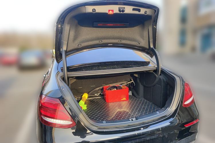 Used Mercedes-Benz E-Class 2020 E 300 L Sporty and Stylish Model