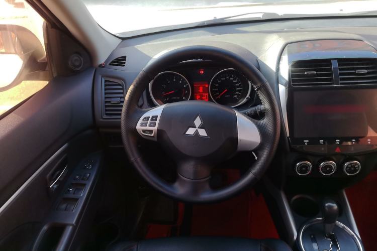 Used Mitsubishi ASX 2013 2.0L CVT Two-Wheel Drive Elite Edition