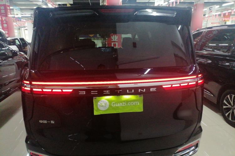 Used Bestune M9 2023 2.0T Ultimate Edition
