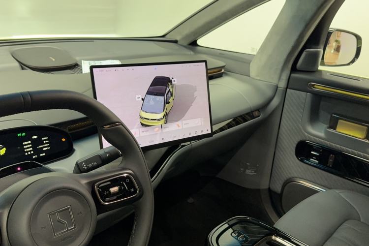 Used Zeekr MIX 2025 Long-Range Intelligent Driving Edition
