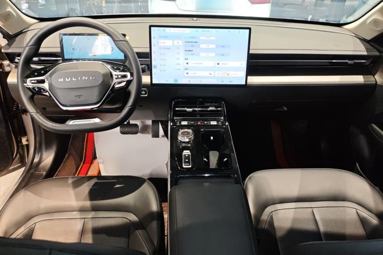 Used Wuling Xingguang 2024 Co-Creation Edition 510 Advanced Model