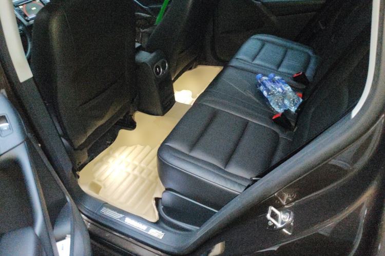 Used Volkswagen Tiguan 2015 1.8TSI Automatic Two-Wheel Drive Luxury Model Left Rear Seat