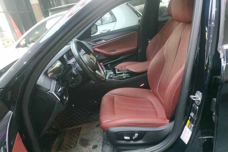 Used BMW 5 Series New Energy 2022 Restyled 535Le M Sport Package Left Front Seat