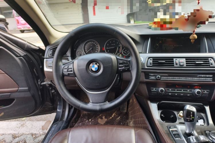 Used BMW 5 Series 2014 525Li Luxury Design Package
