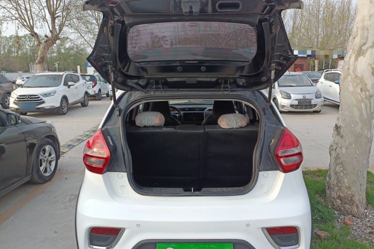 Used Geely Auto Vision X1 2017 1.3L Manual Frenzy Edition
