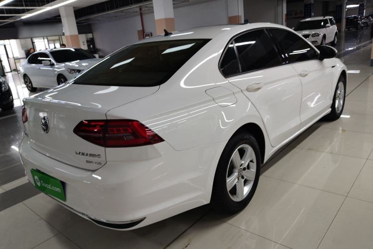 Used Volkswagen Lamando 2019 230TSI DSG Fashion Edition China VI