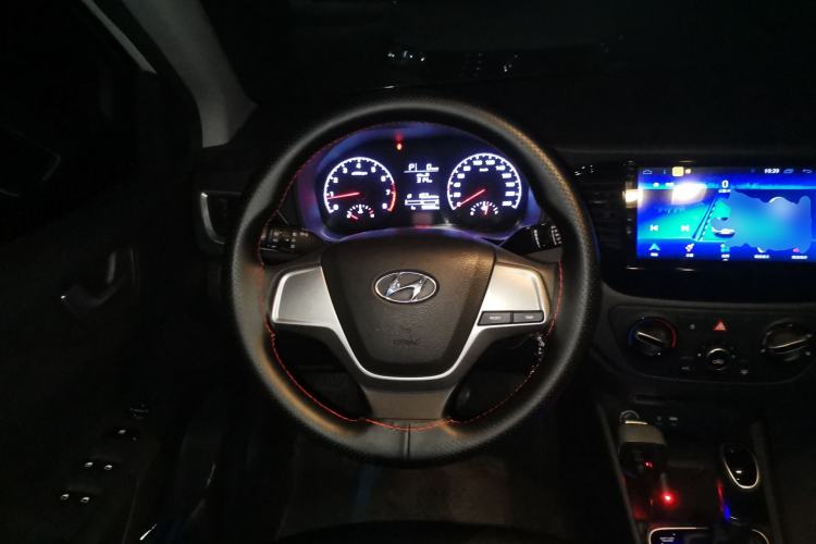 Used Hyundai Verna (new generation) 2016 1.4L Automatic Cool Edition GLS