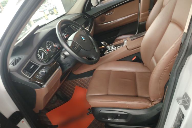 Used BMW 5 Series GT 2014 528i Leading Model
