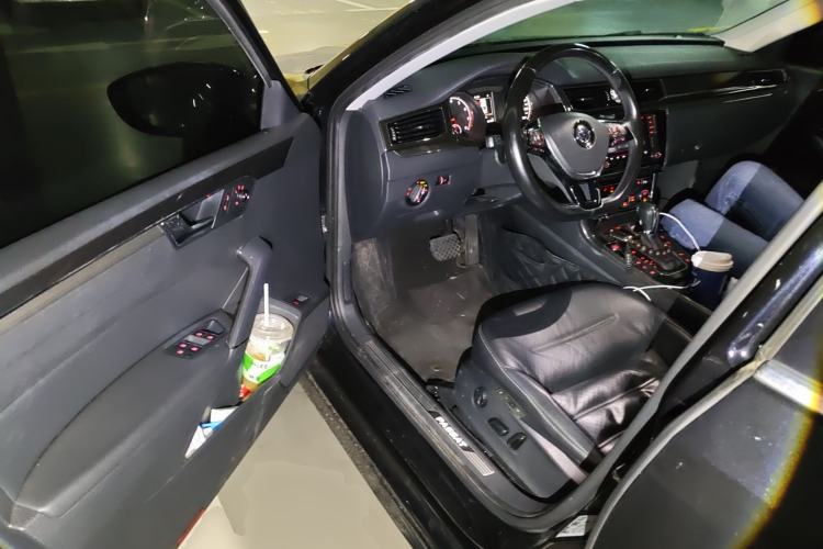 Used Volkswagen Passat 2017 330TSI DSG Luxury Edition
