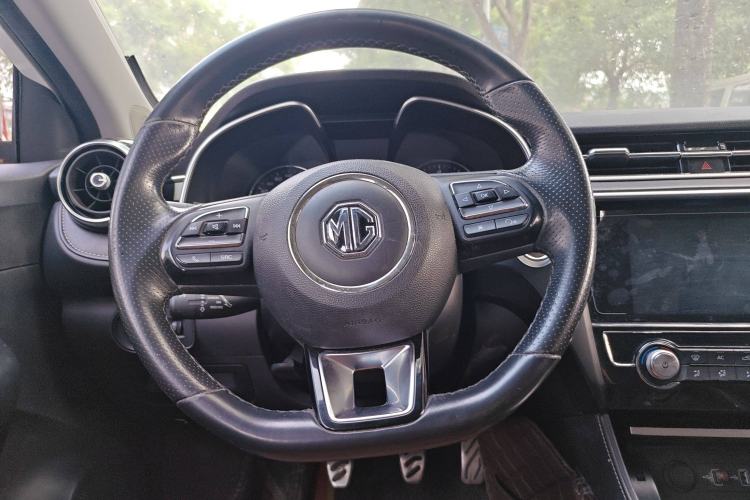 Used MG 6 2017 20T Manual Luxury Smart Connect Version China V Standard