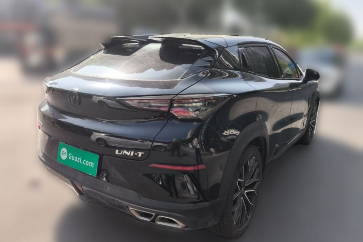 Used CHANGAN UNI-T 2022 1.5T Prestige Version
