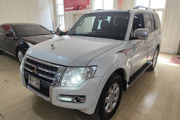 Used Mitsubishi Pajero 2020 3.0L Automatic Luxury Edition