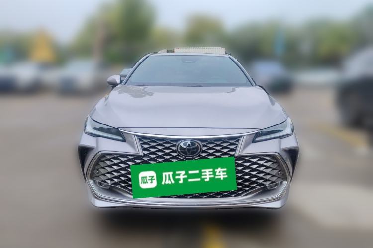 Used Toyota Avalon 2024 Dual-Engine 2.5L XLE Premium Edition