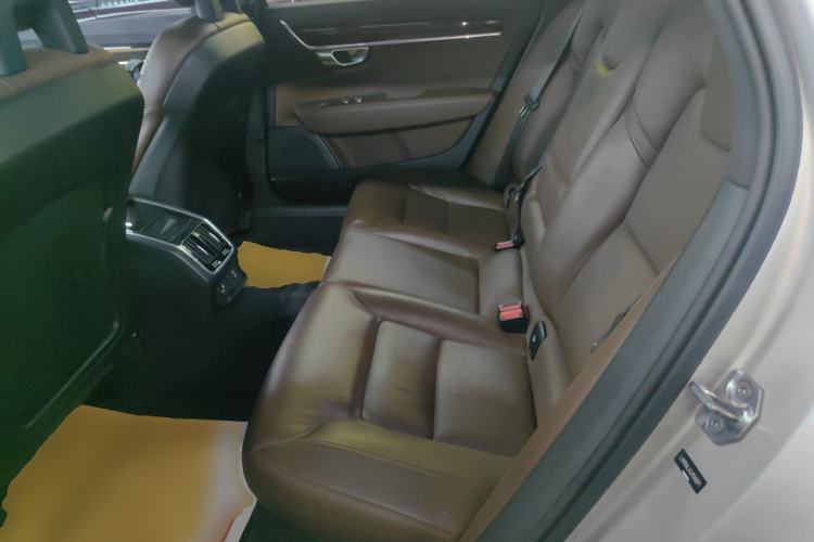 Used Volvo S90 2018 T4 Zhiyuan Edition