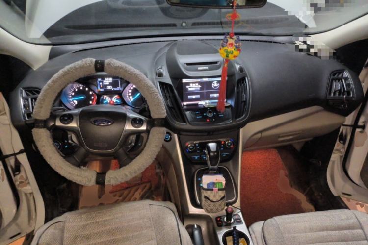 Used Ford Kuga 2013 2.0L GTDi Four-Wheel-Drive Sport Model
