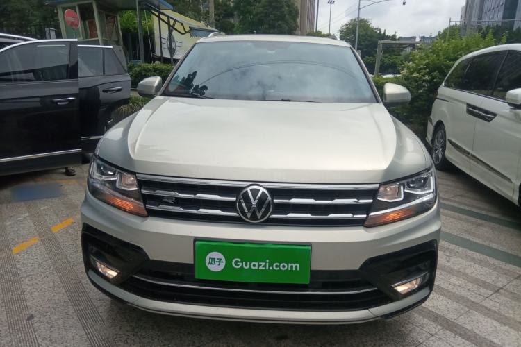 Used Volkswagen Tiguan L 2021 330TSI Automatic Two-Wheel Drive R-Line Enhanced Edition Front