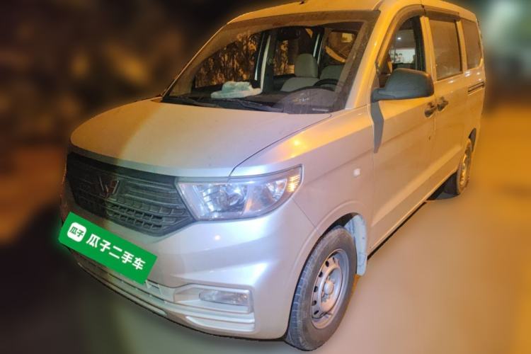 Used Wuling Hongguang V 2021 1.5L Jingqu Version LAR
