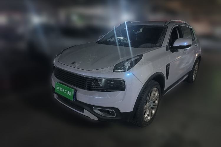 Used Lynk & Co 01 2017 2.0T Two-Wheel Drive Pro Edition Front Left 45 Deg