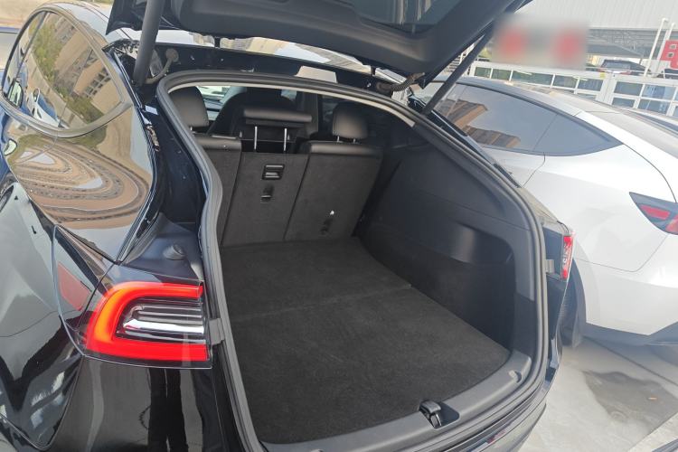 Used Tesla Model Y 2021 Standard Range Rear-Wheel Drive Version
