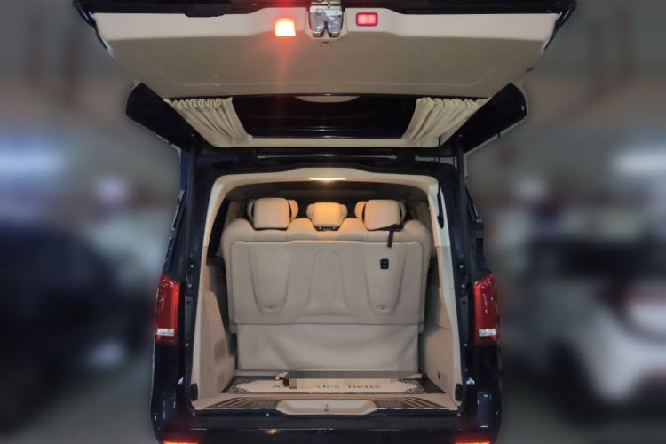 Used Mercedes-Benz V-Class 2020 V 260 Prestige Edition
