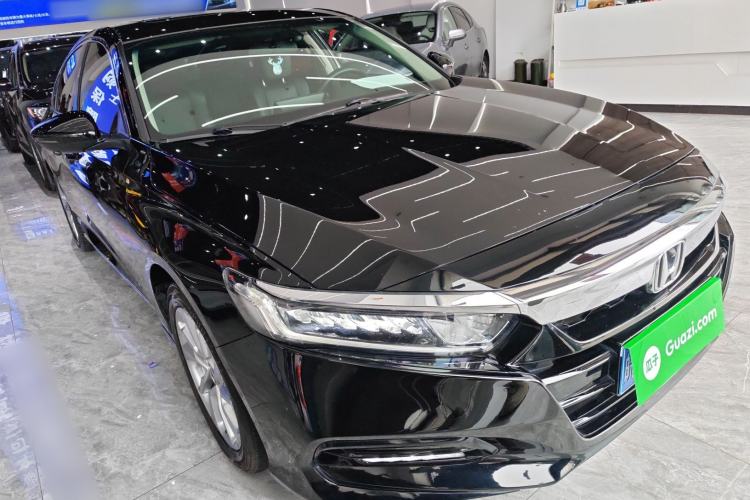 Used Honda Accord 2018 260TURBO Elite Edition China VI Front Right 45 Deg