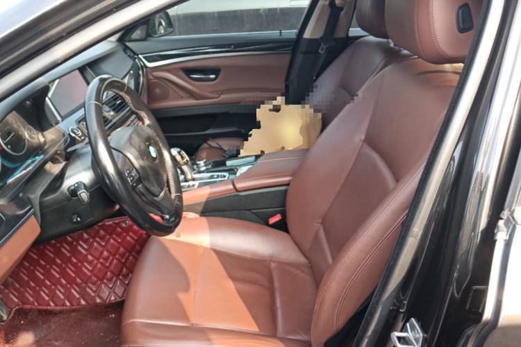 Used BMW 5 Series 2014 520Li Elegant Model
