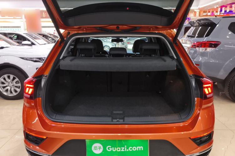 Used Volkswagen T-ROC 2019 280TSI DSG Two-Wheel Drive Comfort Version China VI Standard