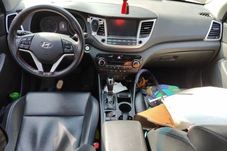 Used Hyundai Tucson 2015 1.6T Dual-Clutch Two-Wheel-Drive Smart Model