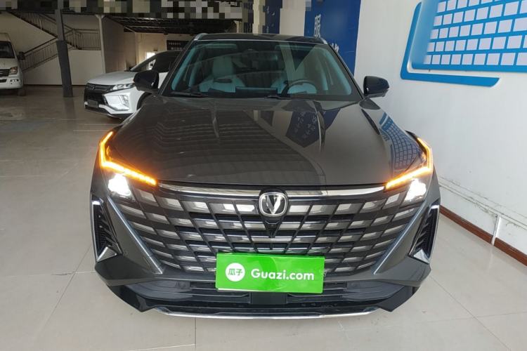 Used CHANGAN UNI-Z 2025 1.5T Premium Edition Front